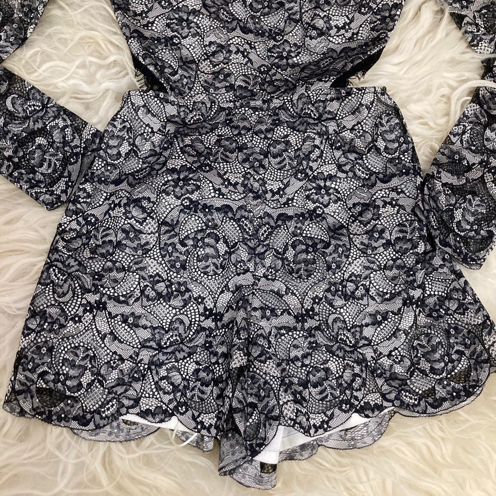 Alexis Deema Open Back Romper 1400 - Picture 6 of 16
